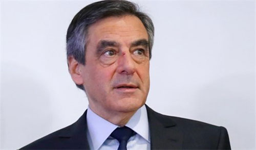 El ex primer ministro francés, François Fillon Fillon se negó a reunirse con el ministro de Defensa saudí en París